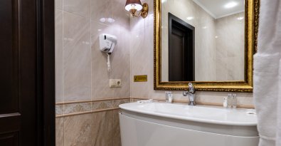 Улучшенный однокомнатный двухместный номер с двуспальной кроватью