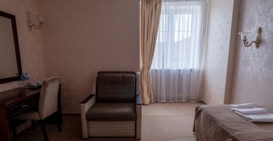 Люкс двухкомнатный трехместный + дополнительное место