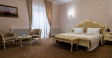 Улучшенный однокомнатный двухместный номер с двуспальной кроватью